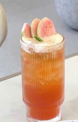 Trà nữ hoàng hồng ổi